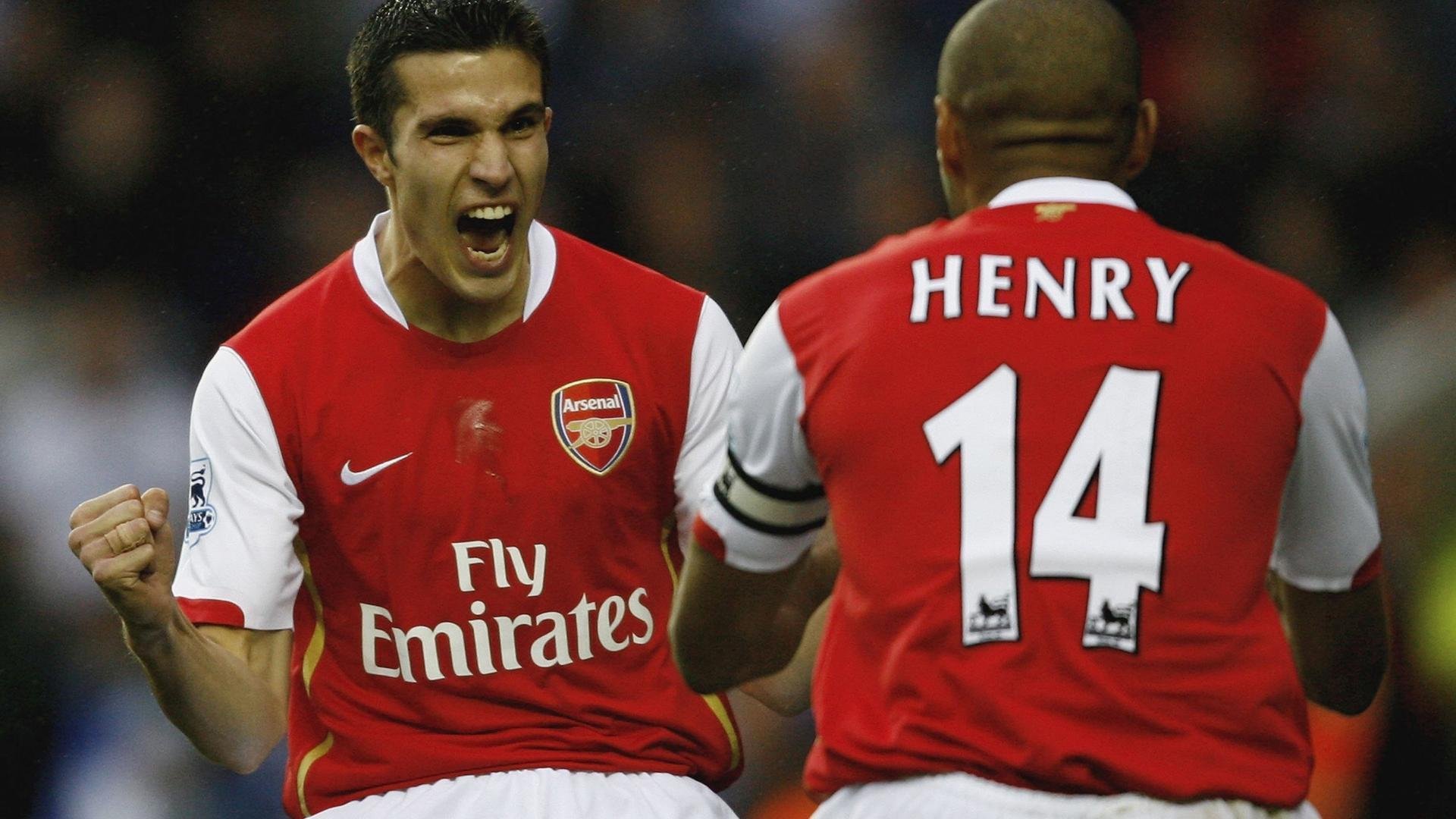 意甲裁判执法受质疑，场上争议不断，意甲裁判执法受质疑,场上争议不断发生